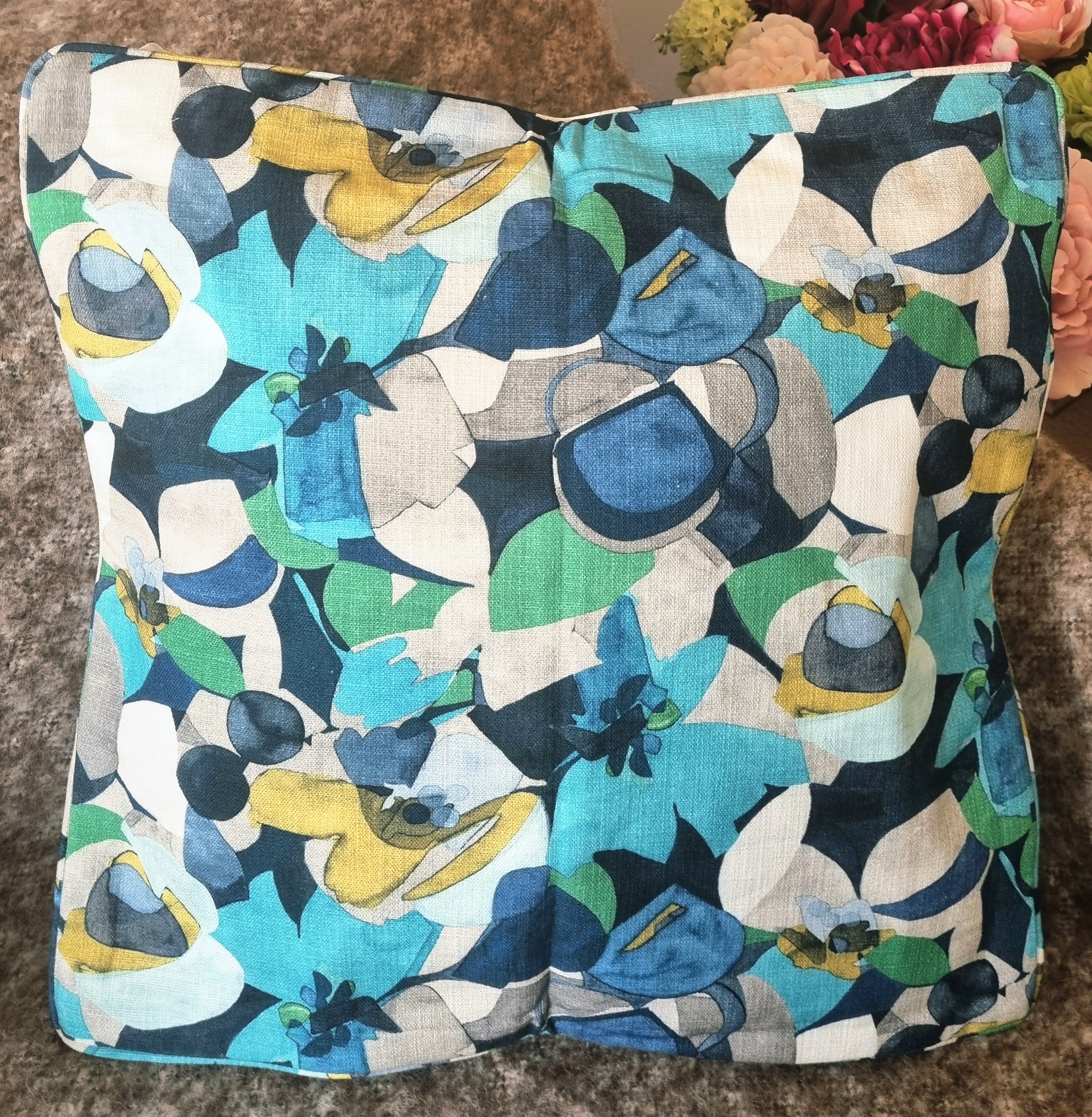 Mila Cushion