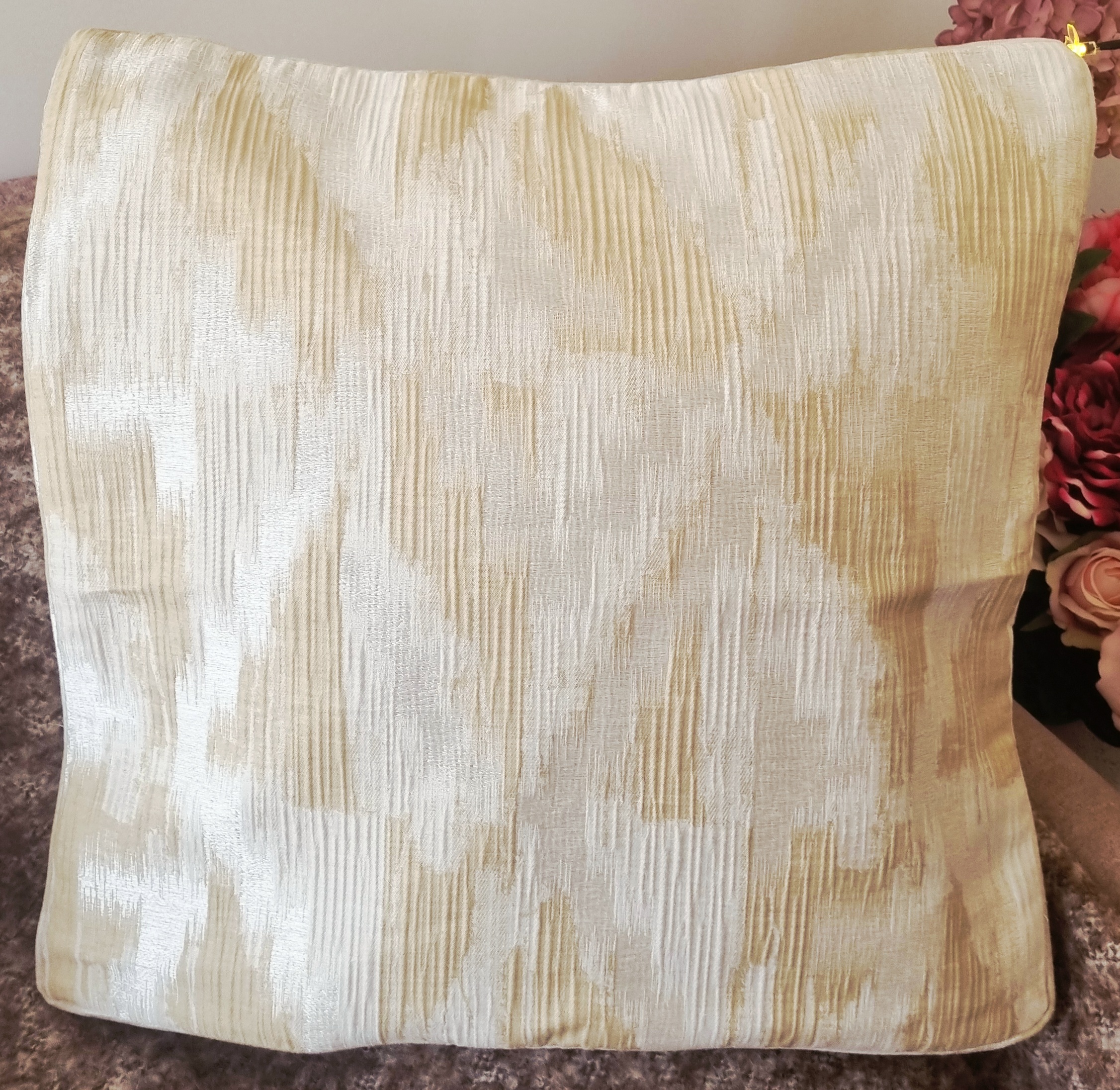 Alba Cushion