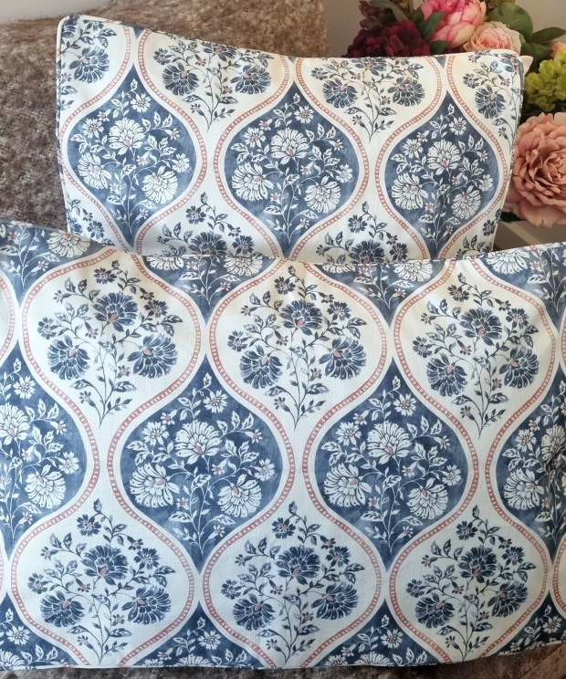 Paloma Cushion