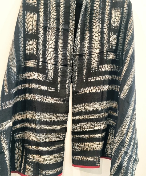 Yūgen Ori-nui Shibori Mulberry Silk Stole
