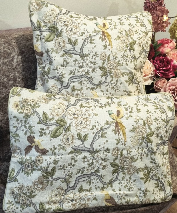 Green Meadow Cushion